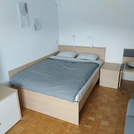Apartamento Jeglic C17 *